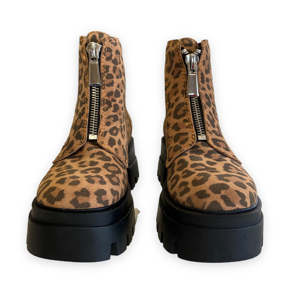 GB Gianni Bini All-Star Leopard Print Suede Center Zip Lug Sole Platform Booties - Picture 4 of 8